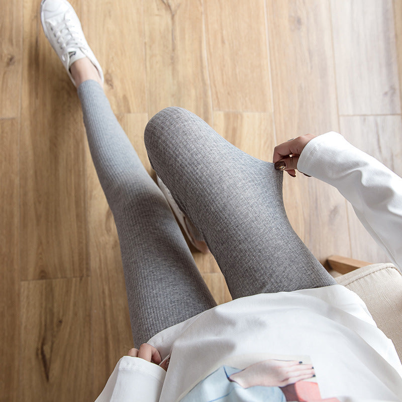 Real Shot Of New Pregnant Women\'s Cotton Leggings In Autumn Of