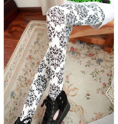 Women's Blue And White Porcelain Milk Silk Leggings